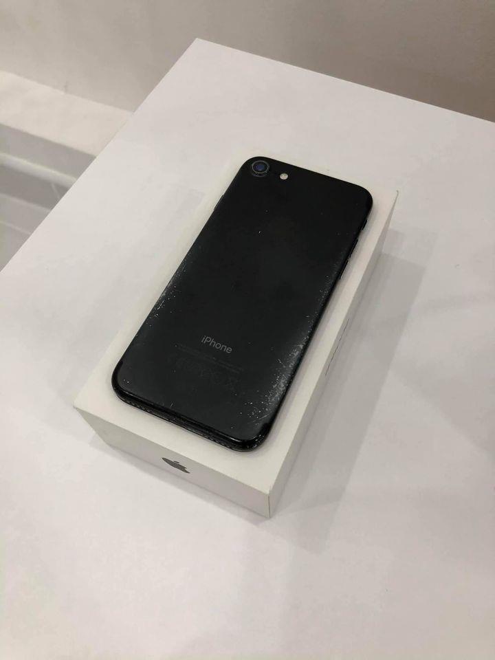 iPhone-7-Black-128GB