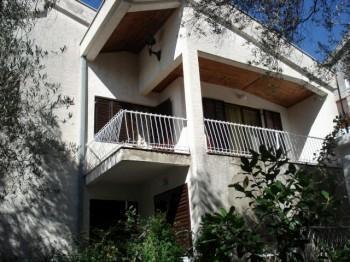 Sutomore---izdavanje-apartmana-i-soba