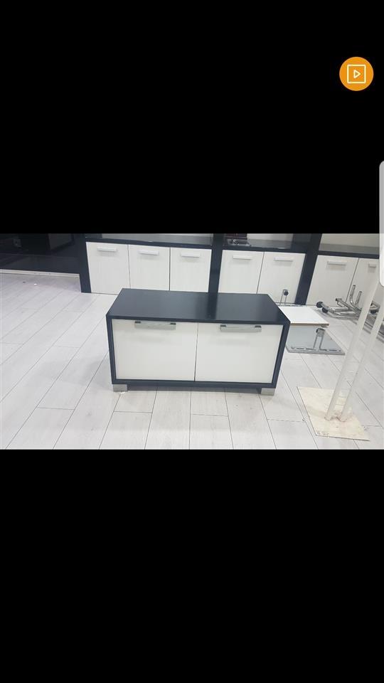 Oprema-za-butik