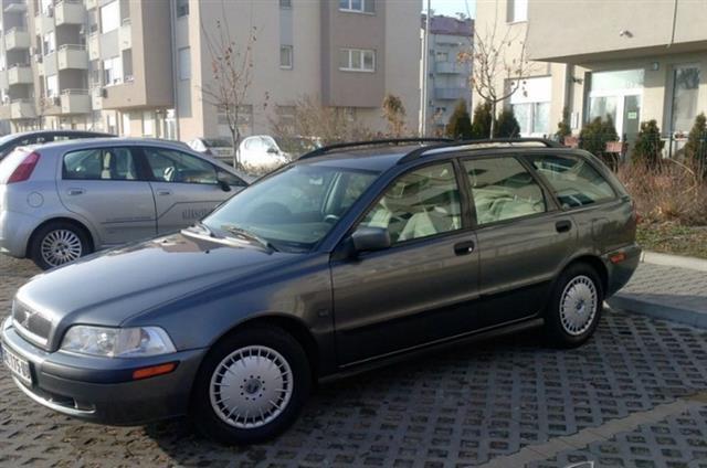 Volvo V40 1.9 td -01