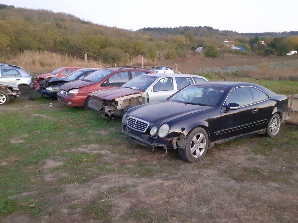 Ceo-auto-u-delovima