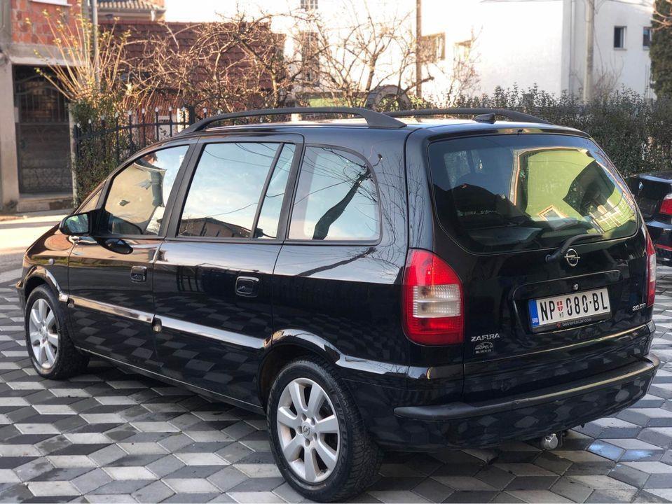 Opel-Zafira-2-0-DTI-2005god-Restayling---