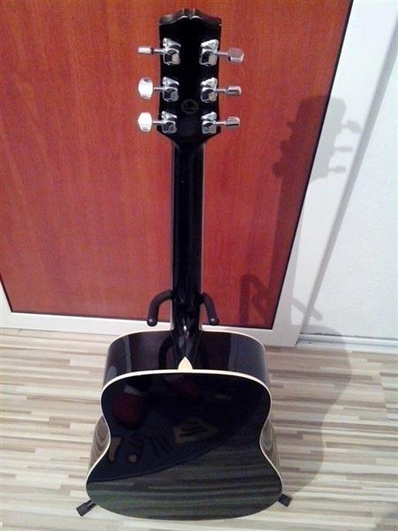 Akusticnaa-gitara-SX
