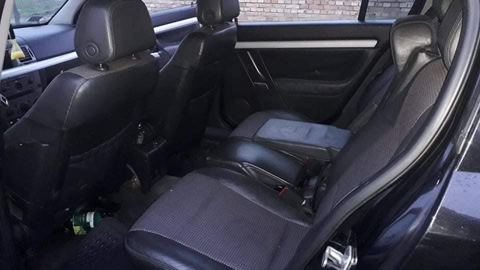 Opel-Signum-2-2DTI