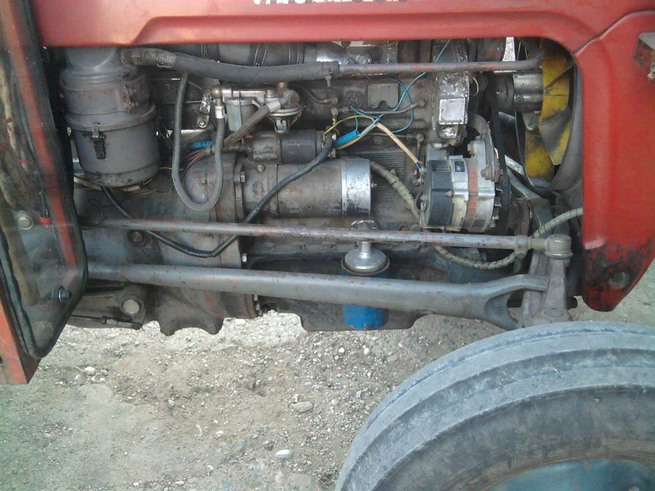 Traktor-IMT-539