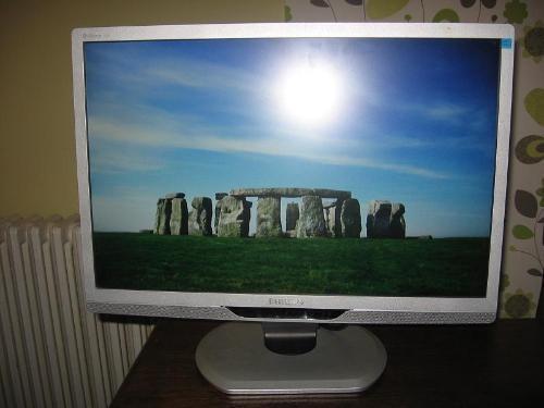 Philips 22 inch LCD monitor