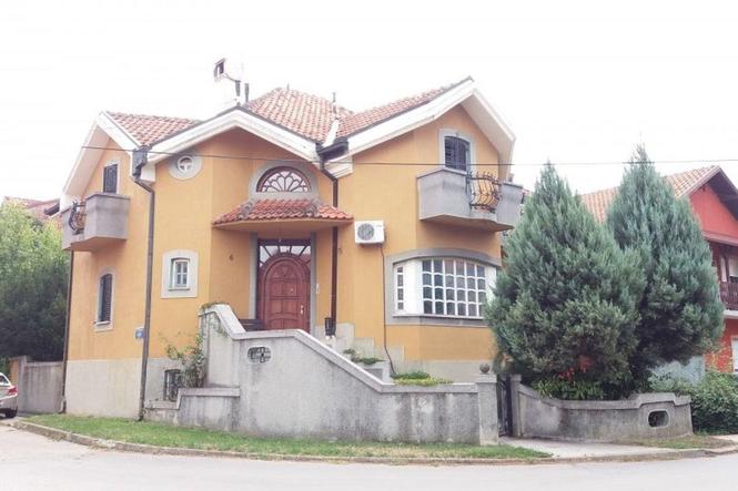Prodajem vilu u Pancevu