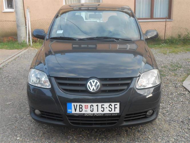 VW Fox -07