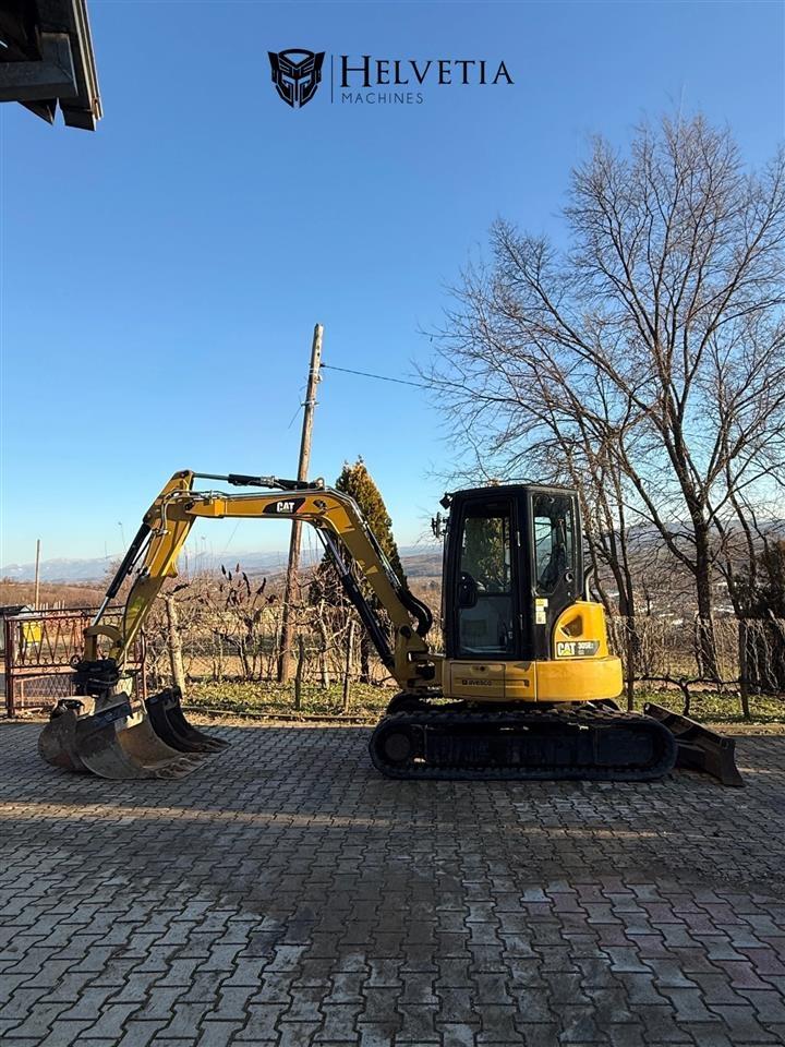 CAT-305E2