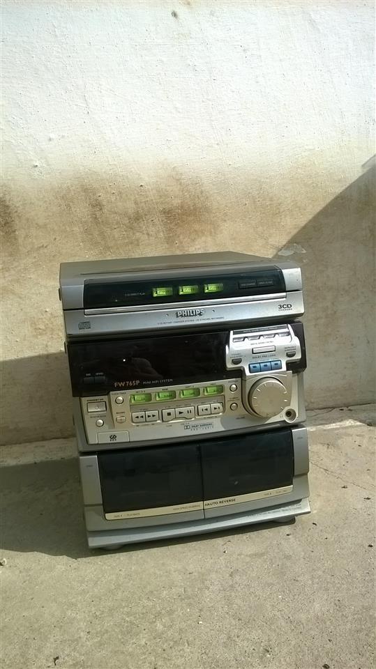 Philips-FW765P--aux--