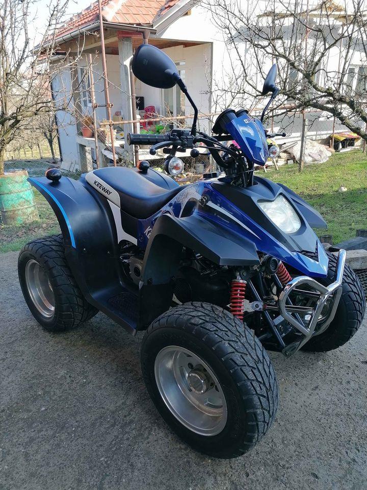 Atv-keeway-on-road