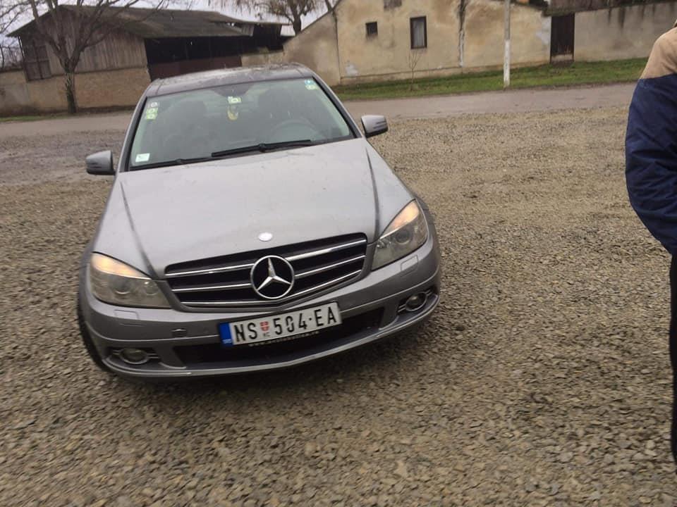 Mercedes-c-220