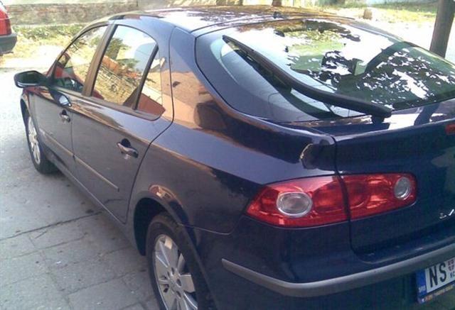 Renault-Laguna-DCi--07