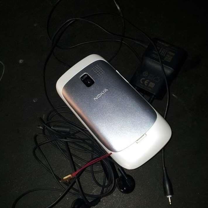 Nokia-Asha-302