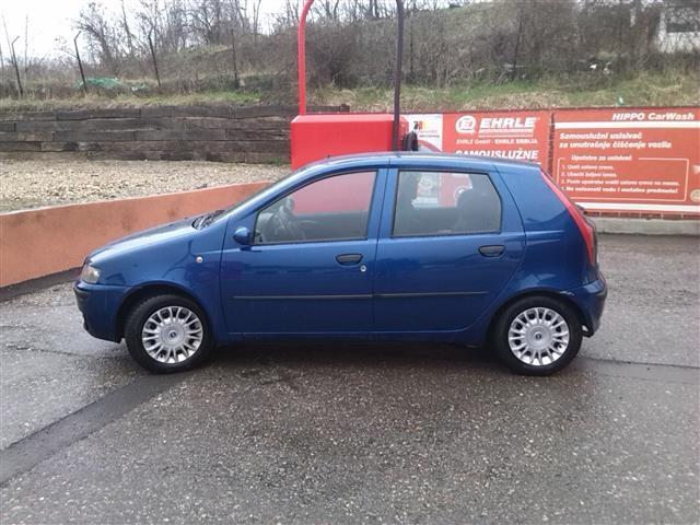 Fiat Punto 16v - 01 