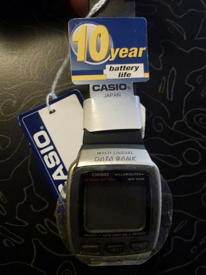 CASIO-ručni-sat-NOV-