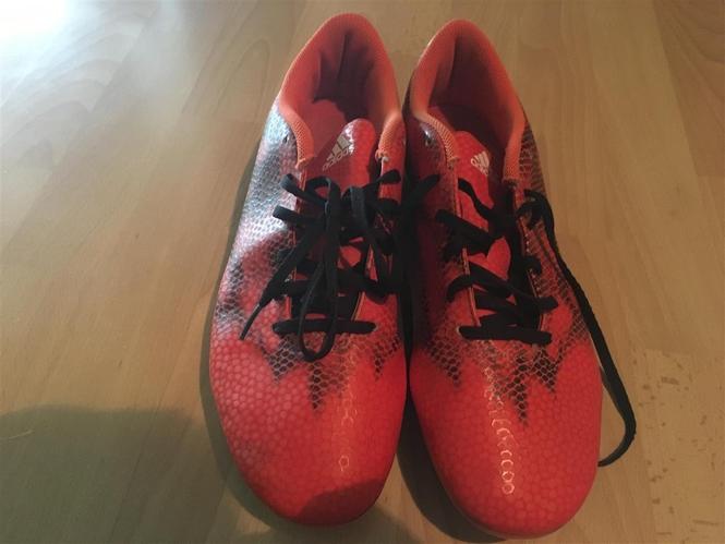 Prodajem Adidas Kopacke 