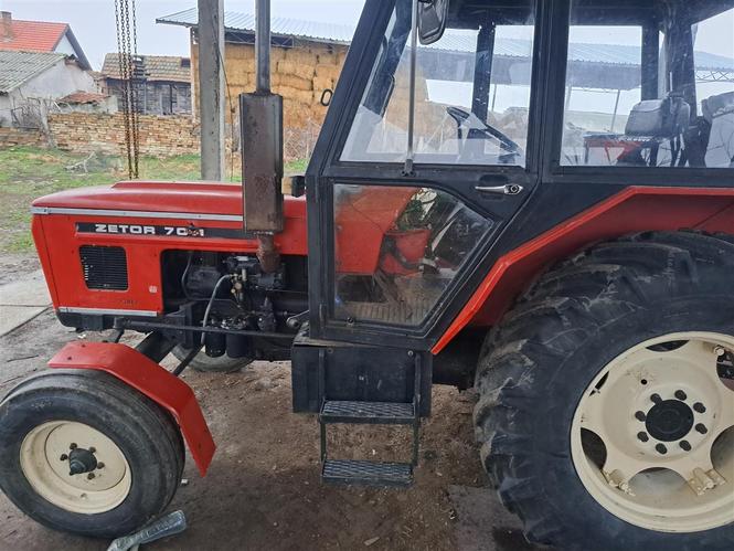 Zetor 7011