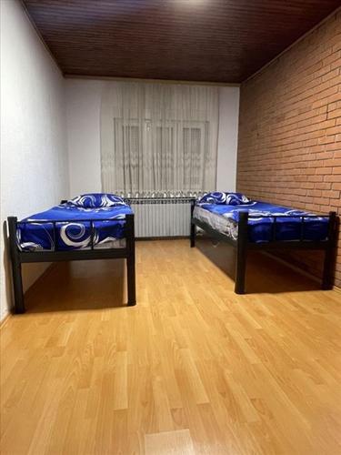 LUX smestaj za radnike-centar Batajnice