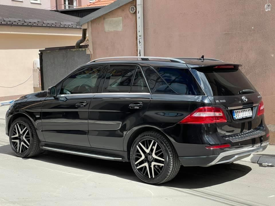Mercedes-ML-350cdi-2012god