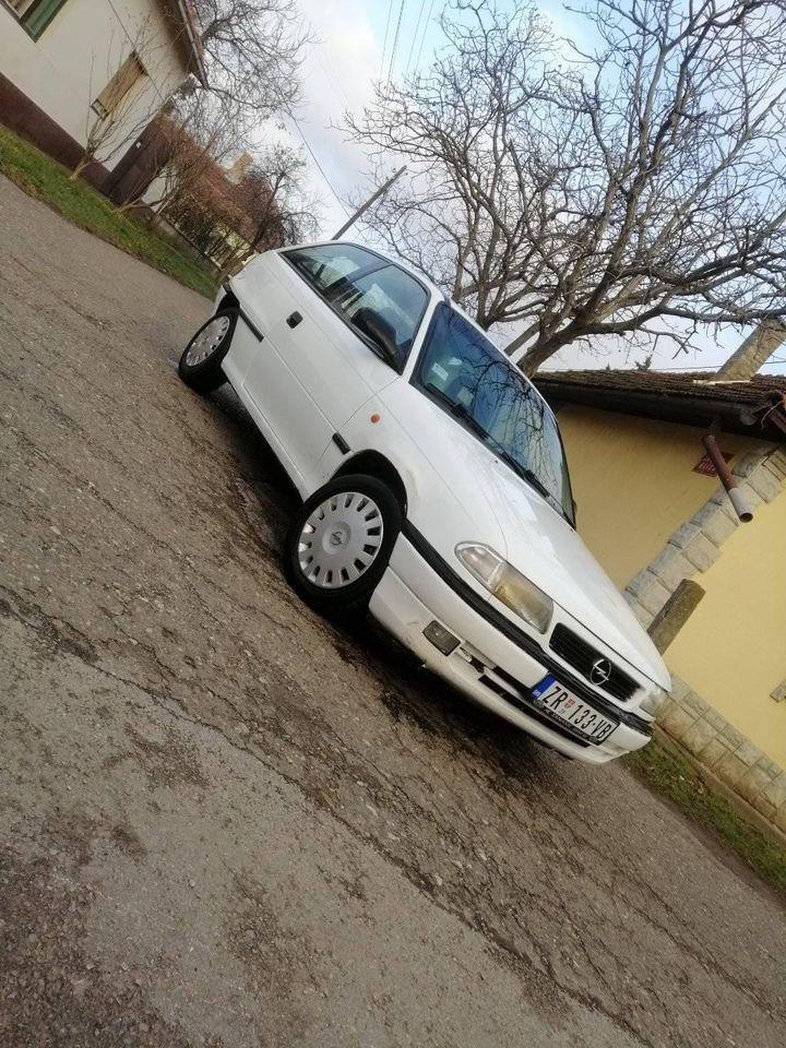 Opel-astra