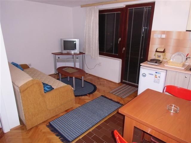 Apartmani-i-studija-u-Ohrid