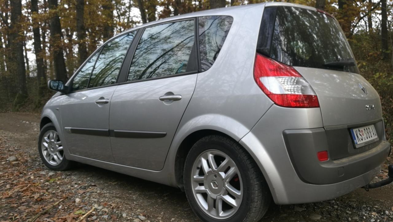 -Renault-Scenic-2-0-16v-TNG