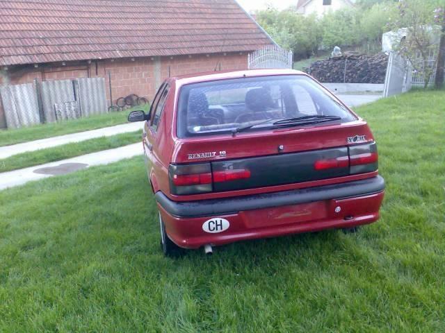 Renault-19--96