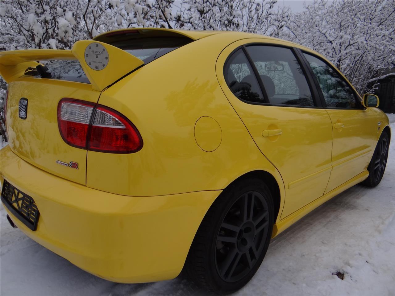 Seat-Leon-Cupra-R