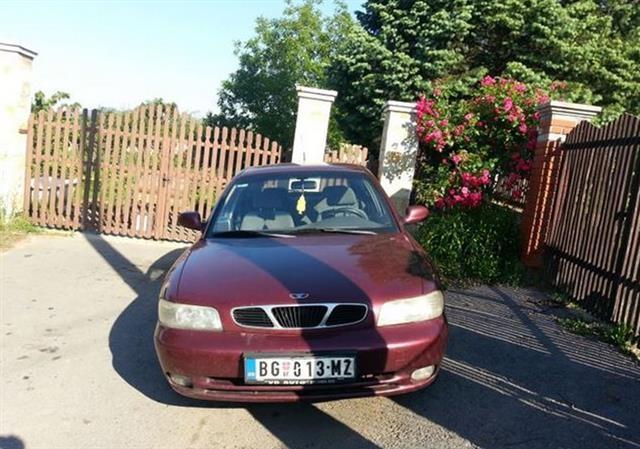 Daewoo Nubira -00 