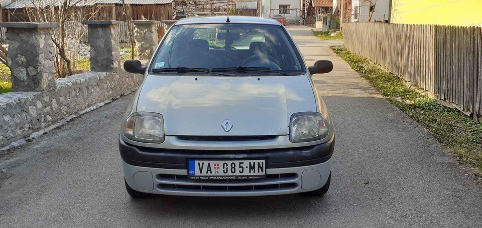 Clio-1-2-8-v-plin-Vlasnik