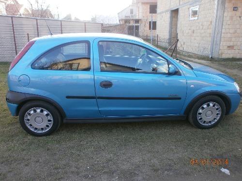 Opel-Corsa-1-2-comfort----01