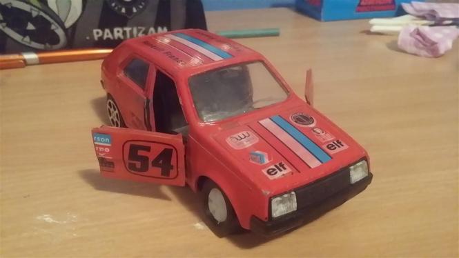 Auto(igracka)