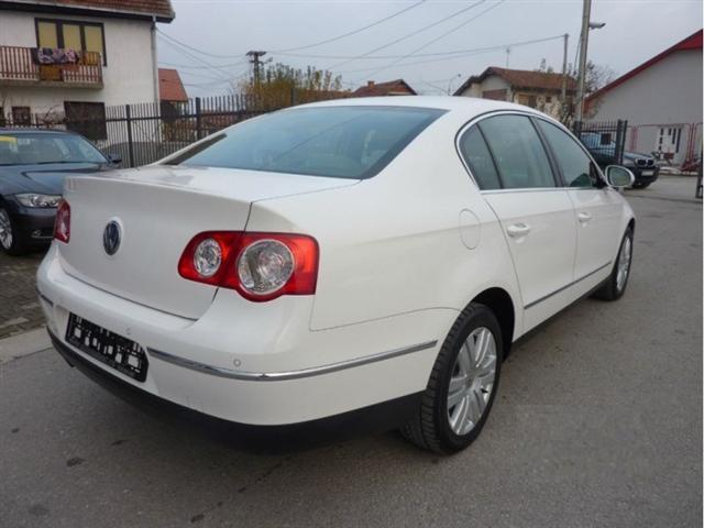 VW--Passat-B6-2-0-tdi--10
