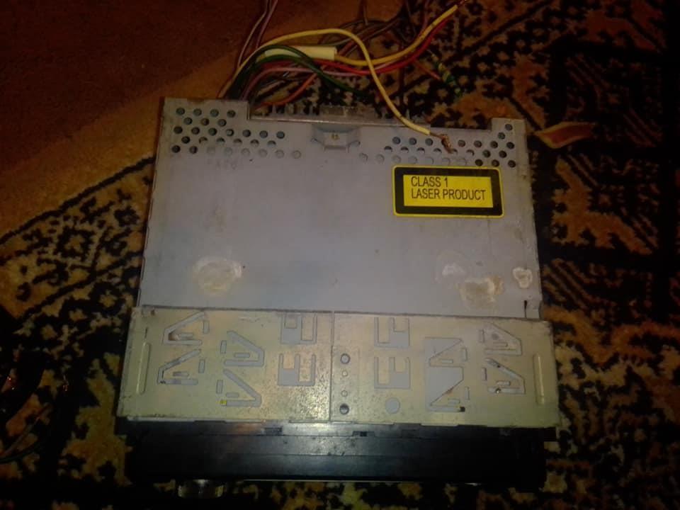 ----Radio-cd---MP3-Panasonic----