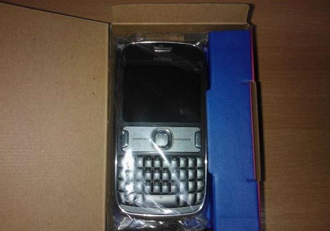 Nokia Asha 302 - Nova