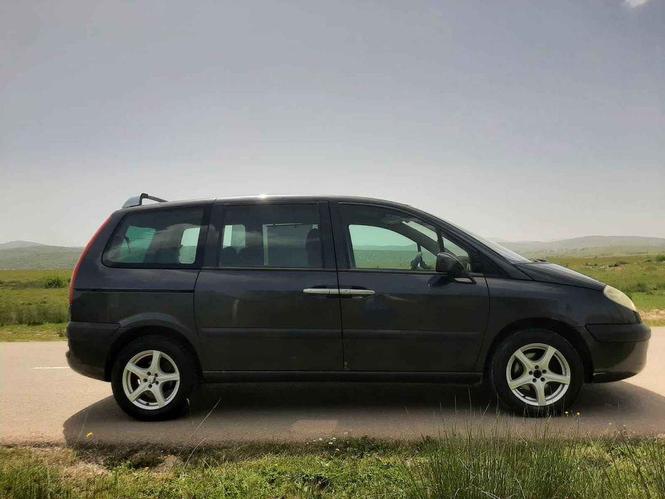 Citroen C8