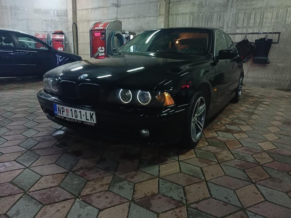 Bmw-525d-2001-god