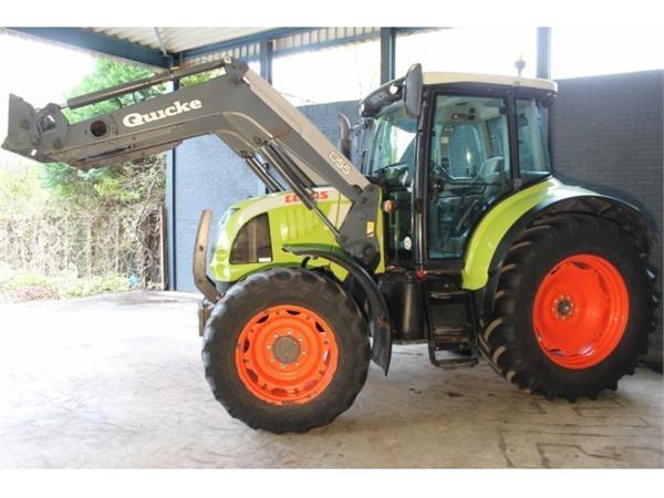 Traktor-Claas-Arion-520