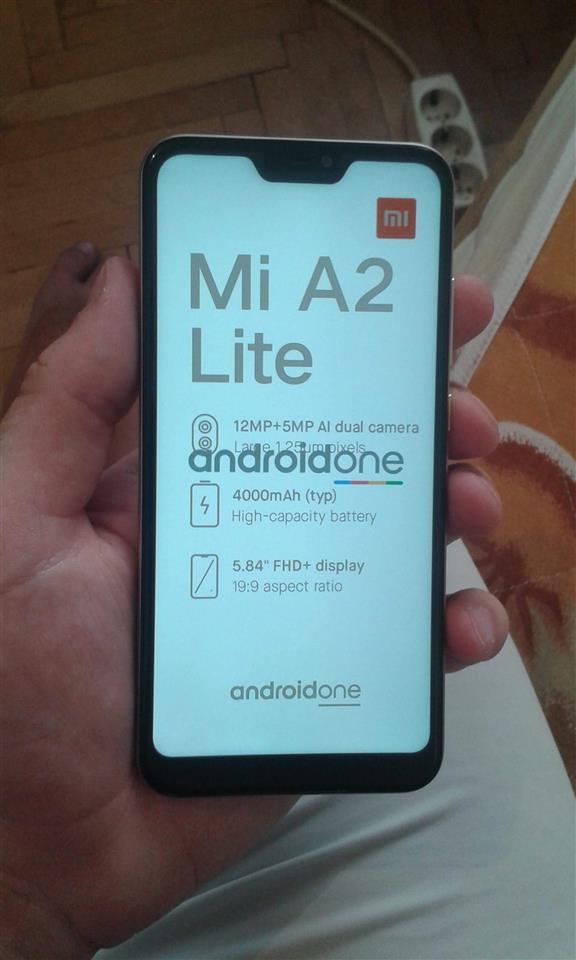 Xiaomi-A2-Lite-64-4