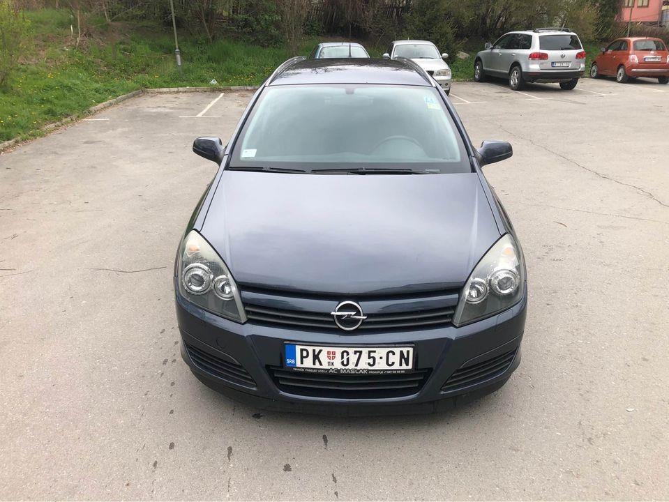 Opel-Astra-H-1-9-CDTi