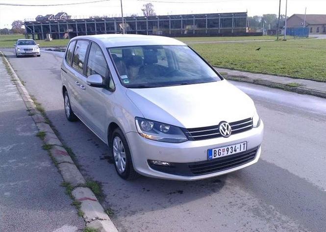 VW Sharan 2.0 TDI -10