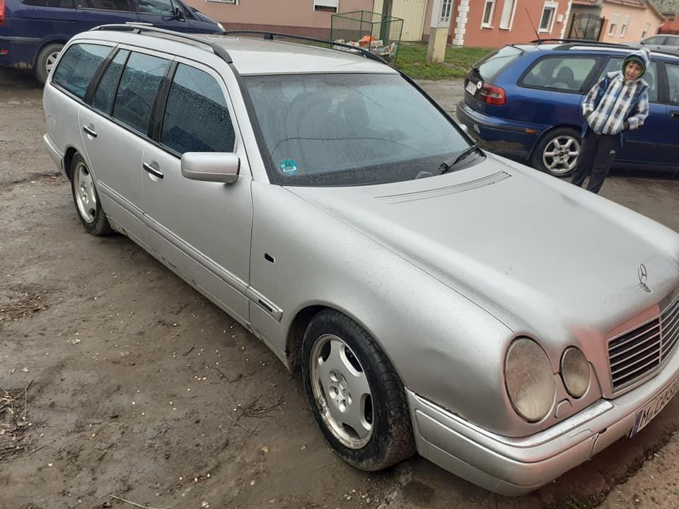 Mecka-2-4-benz