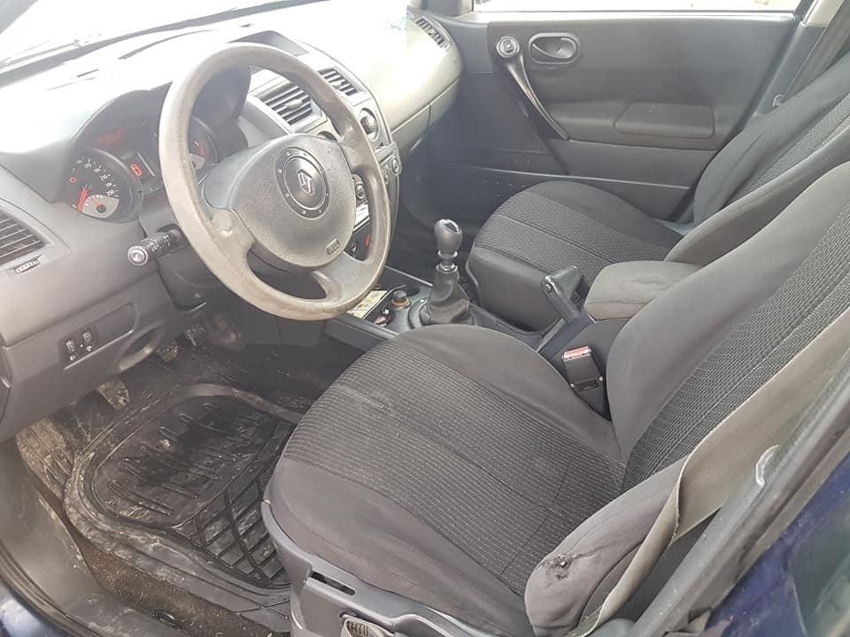 2005-Renault-megane