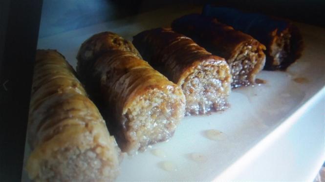 DOMAĆE BAKLAVE