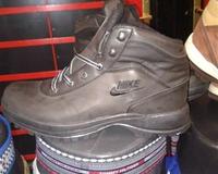 NIKE KOZNE CIPELE