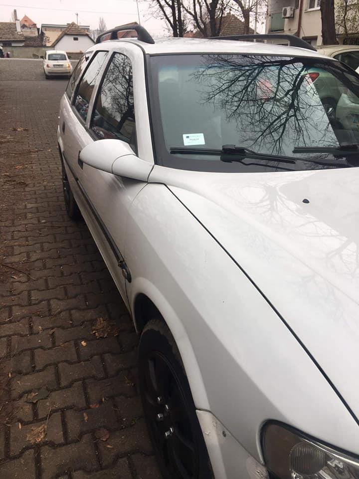 Opel-vetra-b-bencin-1-6-auto-top