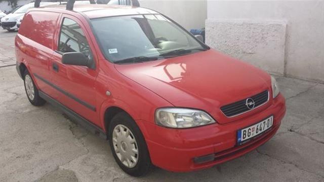 Opel-Astra-1-7DTi-van--02