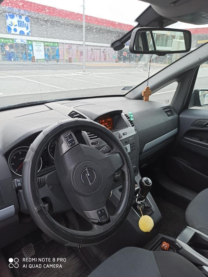 Opel-zafira