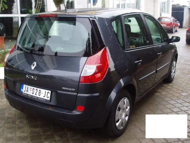 Renault-Scenic-1-5-dci--07